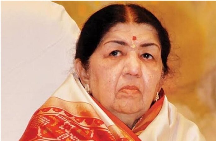 Lata Mangeshkar's condition is improving