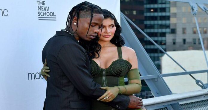 kylie-jenner-announces-birth-of- second baby Kylie Jenner , Travis Scott